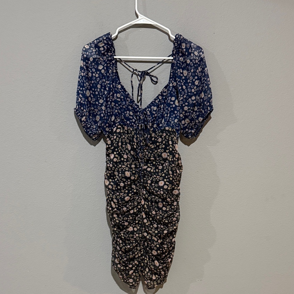 Free People revolve tessa babydoll 2 tone Navy Floral Dress with Tie Back ruched - Picture 3 of 11